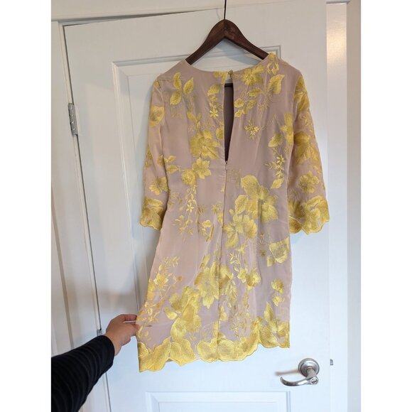 Dress the Population Paige Mini Shift Size M Sand Floral embroidery boho cottage - Picture 10 of 11